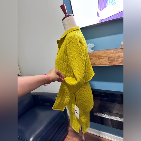 Callahan Women’s Cable Knit Long Sleeve Daisy Polo and Mini Skirt Set - Picture 7 of 13